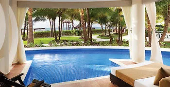 El Dorado Seaside Palms Adults Only